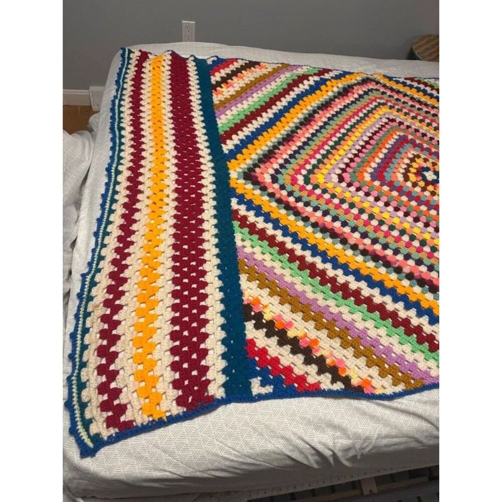 Vintage Multicolor Crochet Afghan 70x44 Granny Square Blanket Handmade Boho Thro - Picture 2 of 8